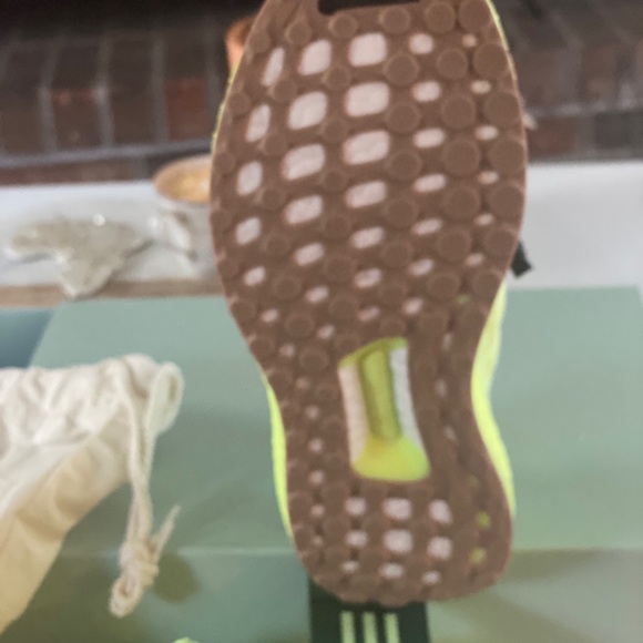 Adidas Ivy Park Drip 2 Brand New *Sold Out online* - Picture 3 of 9